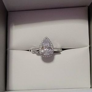 Vanna K for Bella Luce Pear shaped Diamond Simulant Ring Size 10